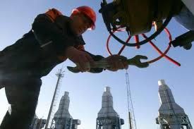 Asia’s Naphtha Profits Rise; Fuel Oil Losses Widen: Oil Products 