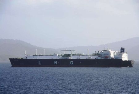 Bermuda: Golar LNG Announces Time Charter Agreement for Golar Grand Carrier