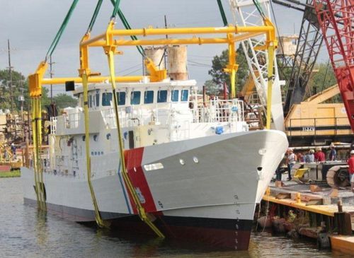 Bollinger Shipyard Launches U.S. Coast Guard’s 154-Foot Fast Response Cutter