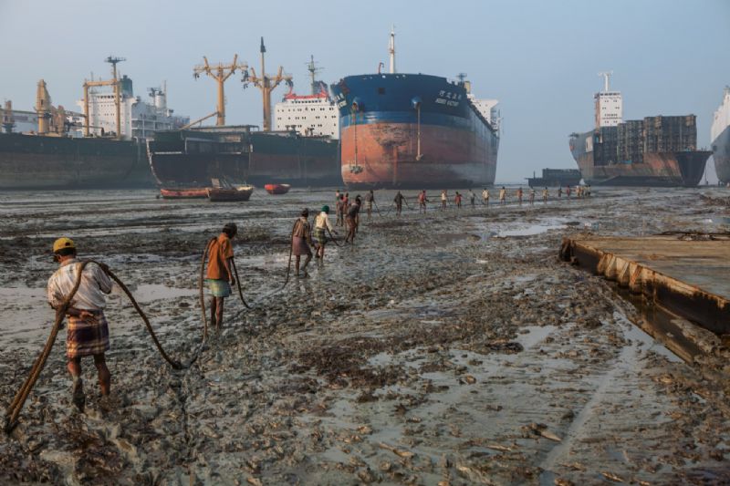 China Pays Owners to Scrap and Replace Old Ships