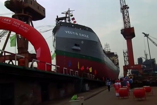 China: Yangzijiang Shipbuilding Launches First Super Green 8500 for Carisbrooke Shipping