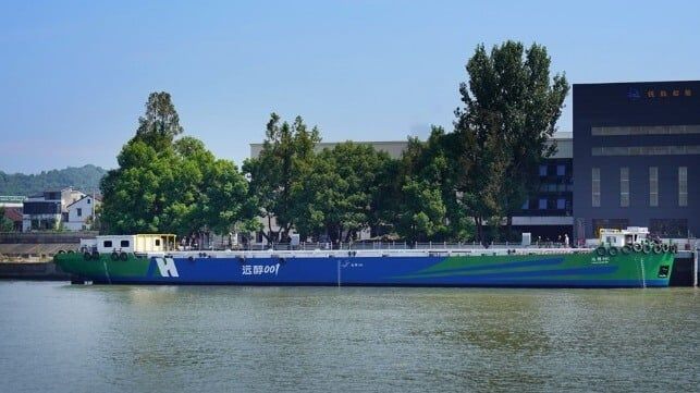 Chinas Geely Expands Methanol Technology with First Hybrid Hydrogen Barge