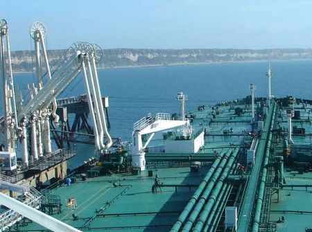 Drewry: VLCCs Continue to Struggle