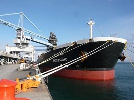 First Bulk Carrier Arrives at Port of Soma Since Japan Earthquake