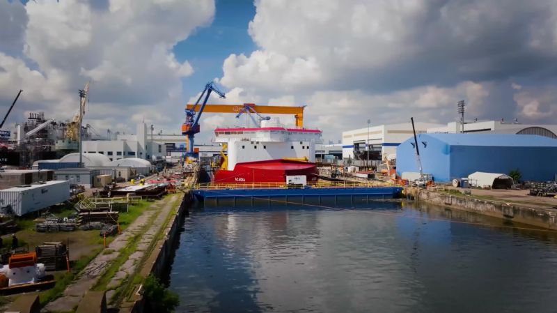 First US-Flagged Subsea Rock Installation Vessel Floated at Hanwha Philly
