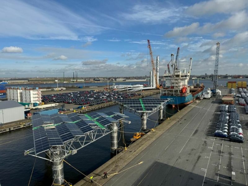 Floating Solar Startup SolarDuck Completes Installation in Tokyo