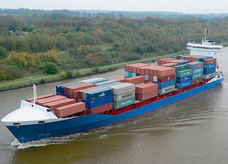 Germany and Neighbors Form Co-operative CF Container Feeder eG