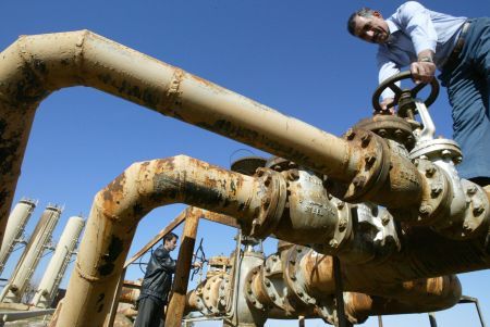 'Iraq parliament supports Basra-Aqaba oil pipeline project' 