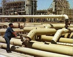 Iraq threatens to blacklist oil companies