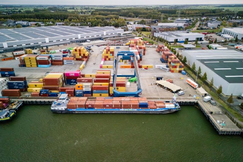 ITG, ZES and Nedcargo start with emission-free inland shipping Collaboration accelerates rollout of a network of exchangeable energy containers