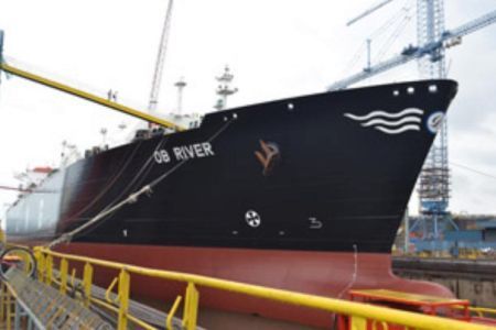 LNG Tanker Ob River Prepares for Northern Sea Route