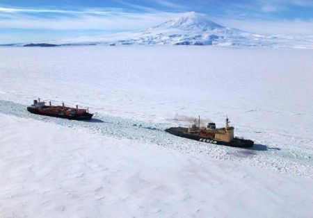 Marine Insurers Wary of Arctic Shipping Routes