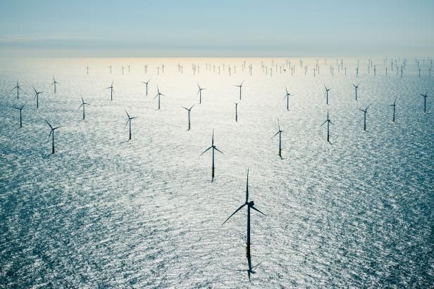 Massachusetts Offshore Wind Farm Postponed Four Years Due to Uncertainties
