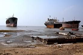 MONTHLY LIST OF VESSELS BEACHED AT THE INDIAN DEMOLITION YARDS