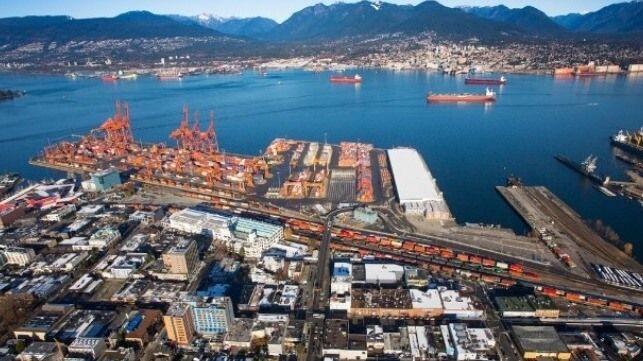 New Strike Threats Loom in August Over Canada’s West Coast Ports and Rails