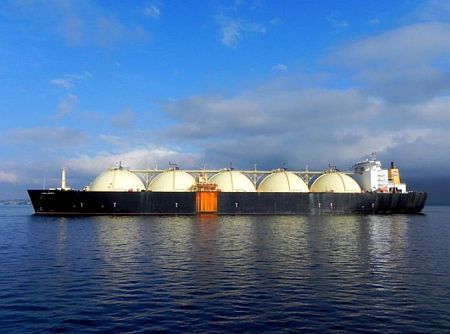 Norway: Hoegh Enters into Charter Agreement for LNG Libra