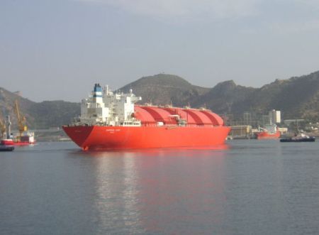 Norway: Höegh LNG Extends Charter for LNG Carrier Norman Lady