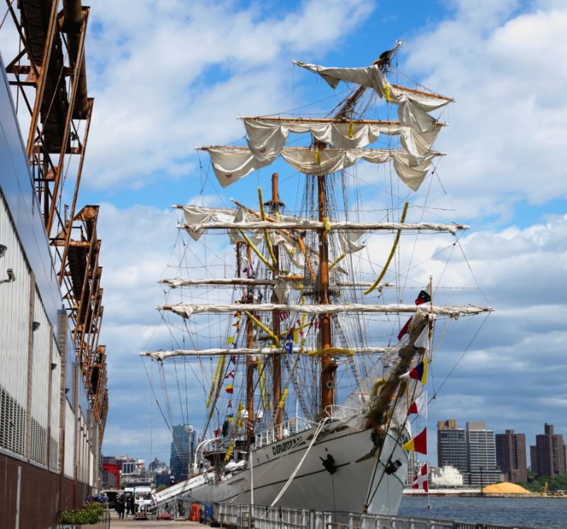 NTSB Makes Initial Visit to Damaged Mexican Sail Training Ship