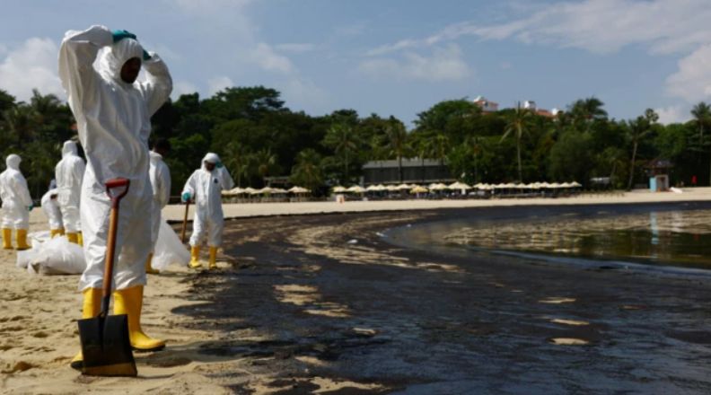 Officers on Van Oord Dredger Plead Guilty for Singapore Allison/Oil Spill