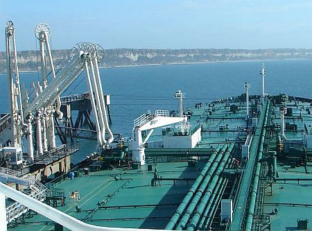 Oil Tanker Supply in Persian Gulf Expands, Says Marex Spectron