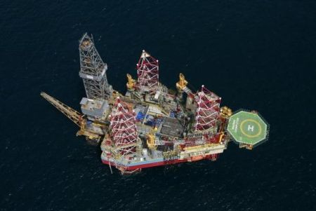 Petronas Hires Maersk Convincer Jack-Up Rig for Drilling Program Offshore Malaysia