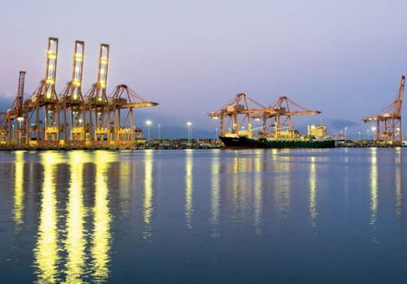 Port of Salalah Climbs Productivity Ladder