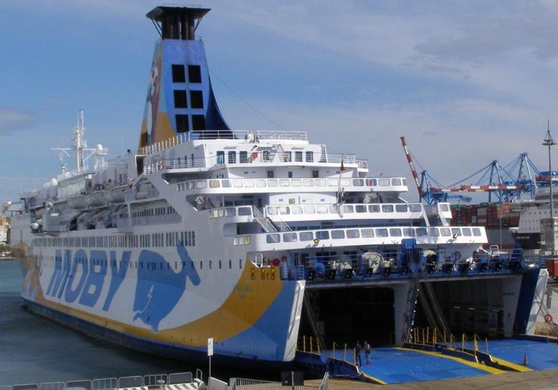 Protesters Block Asbestos-Removal Project for Classic Ferry at Brodosplit