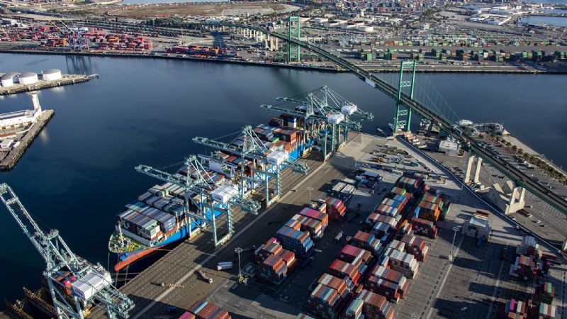 Retailers Continue to Front-Load Imports into U.S. Ports