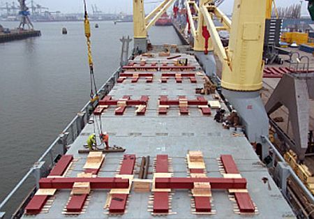 SAL Transports Biggest Stinger Ramps from Rotterdam to Singapore