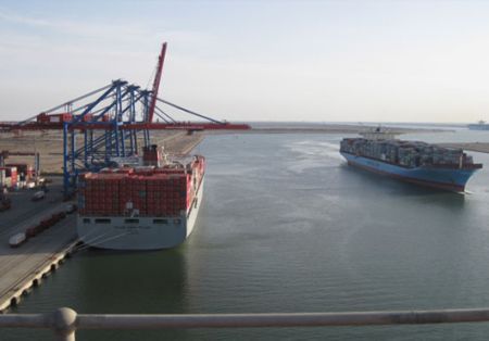 SCCT Handles World’s Largest Vessels with Ease (Egypt)