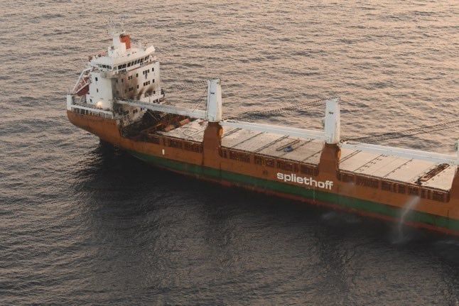 Seafarer from Dutch Cargo Ship Dies a Week After Houthi Attack