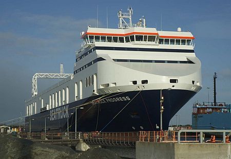 Seatruck Progress Ferry Debuts in Irish Sea