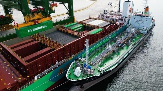 Singapore is Ready for Commercial Methanol Bunkering Operations