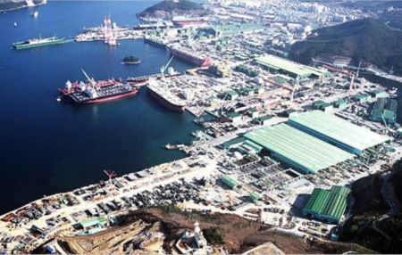 South Korea’s Samsung to Build Two More LNG Carriers for Golar