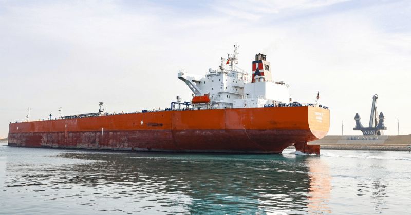 Tanker Targeted by Houthis Returns to Suez as Canal Seeks More Traffic