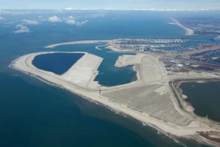 The Netherlands: Future Begins as APM Terminals Maasvlakte II Progresses