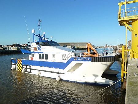 UK: Tidal Transit Wins Workers Transfer Contract to Greater Gabbard Wind Farm