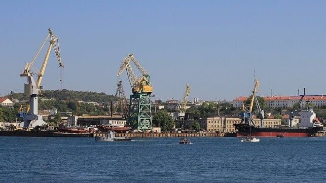 Ukraine Condemns Chinas Operating a Containership from Crimea
