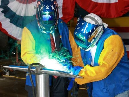 USA: Austal Holds Keel-laying Ceremony for Third JHSV