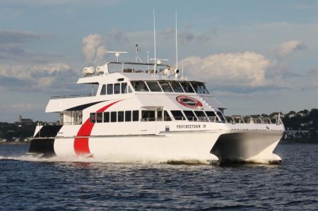 USA: Gladding Hearn Launches and Delivers New Catamaran Passenger Ferry