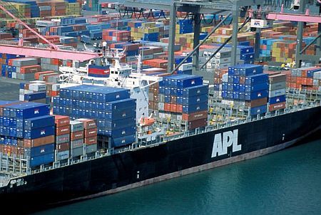 USA: Port of Seattle Names APL Top Shipping Line for Environment