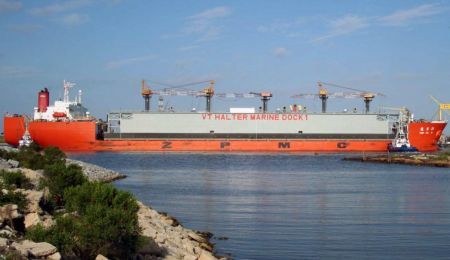 VT Halter Marine’s Dry Dock Arrives in Pascagoula, USA